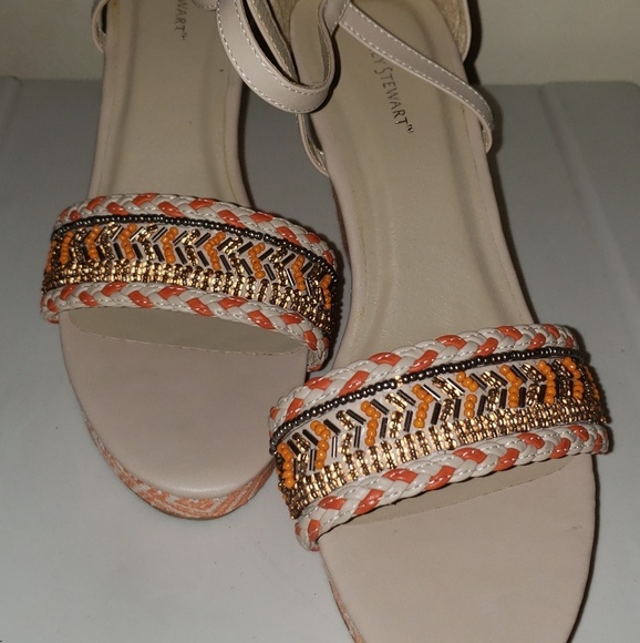 Beautiful  Tangerine Wedge(size 12w) - Picture 2 of 4